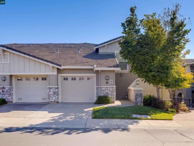 Condo for sale in Walnut Creek, California