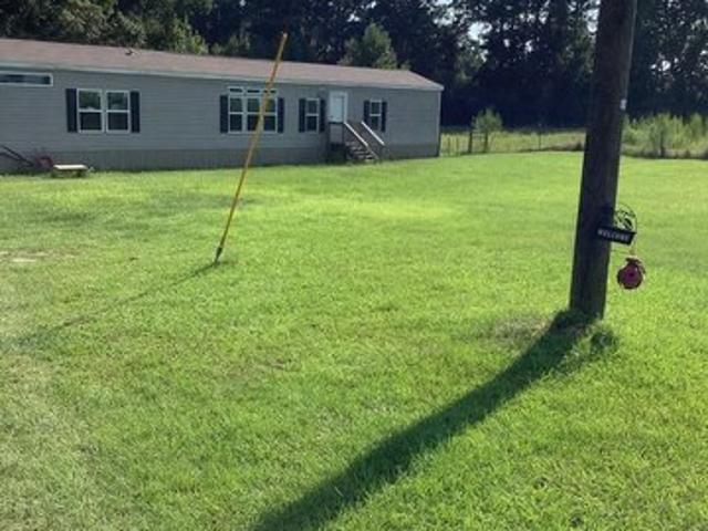 House for sale in Cottonwood, Alabama