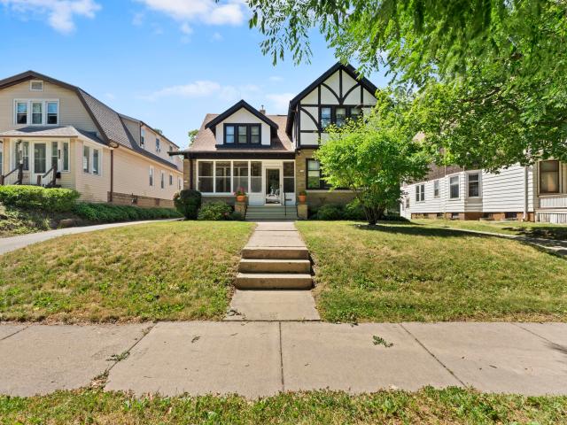House for sale in Wauwatosa, Wisconsin