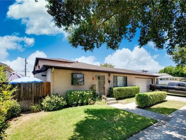 House for sale in Azusa, California