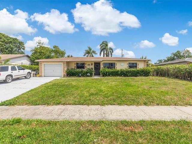 House for sale in Lake Park, Florida