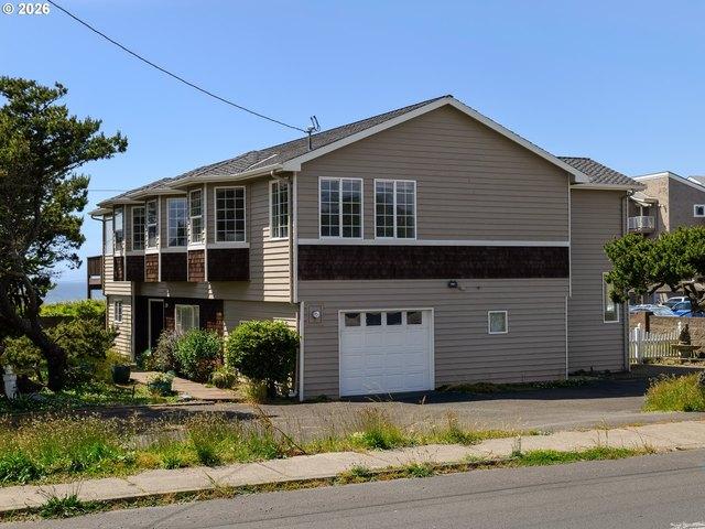 House for sale in Oregonia