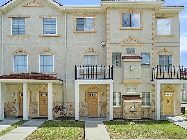 Condo for sale in Wedgewood, Alberta