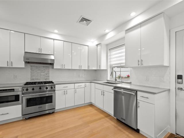 House for sale in Queens, Arverne
