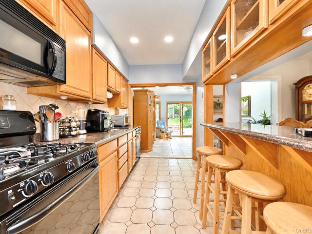 House for sale in Oakland Gardens, New York