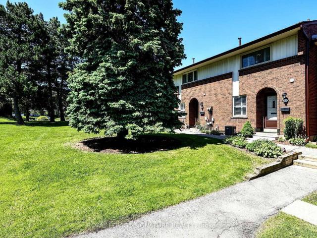 Condo for sale in Woburn, Ontario