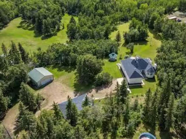 House for sale in Alberta