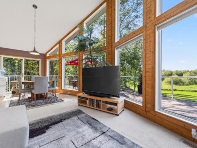 House for sale in Alberta