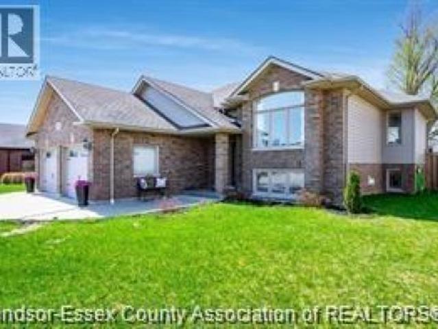 House for sale in Leamington, Ontario