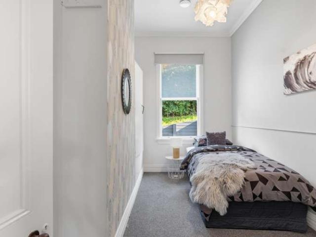House for sale in Otakou