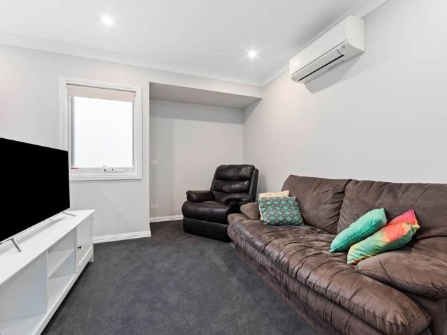 Townhouse for rent in Camerons Creek, Victoria