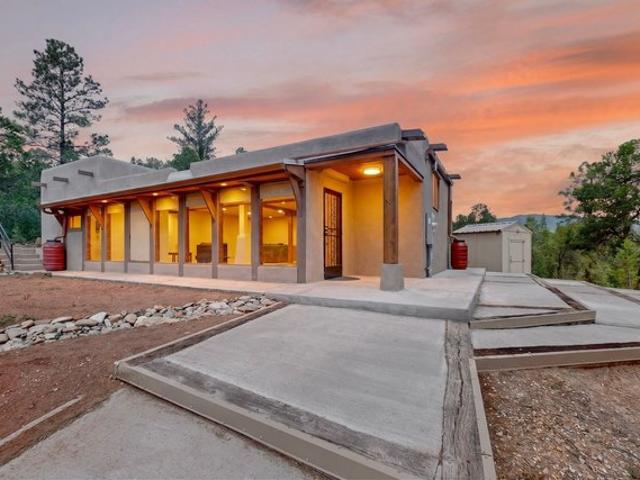 House for sale in Glorieta, New Mexico