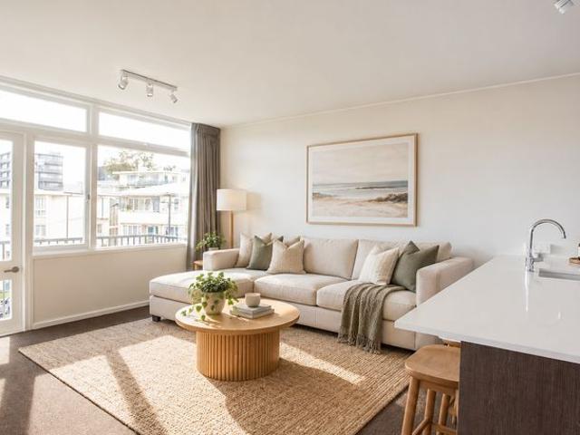 Apartment for rent in Ōrākei, Hillersden