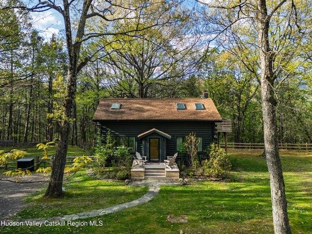 House for sale in Bearsville, New York