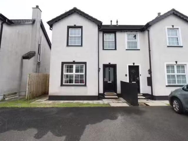House to rent in Gorteeny, Connacht