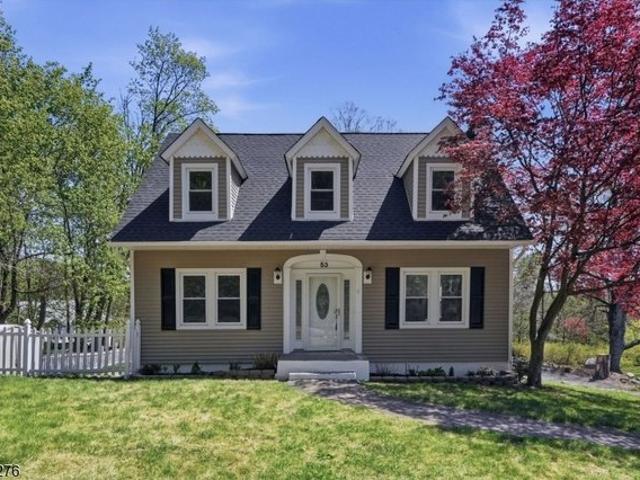 House for sale in Stanhope, New Jersey