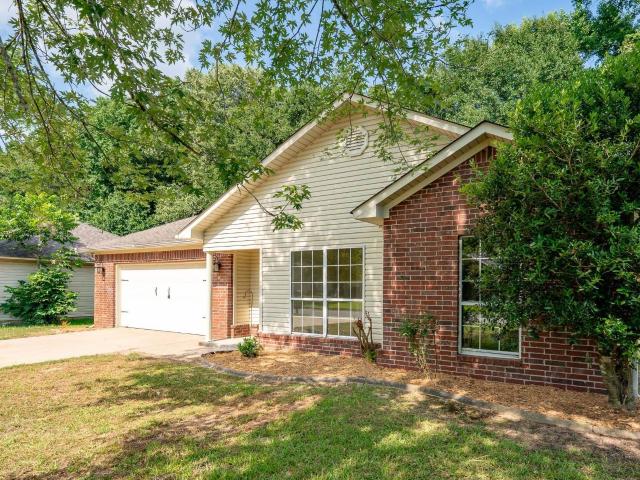 House for sale in Ark