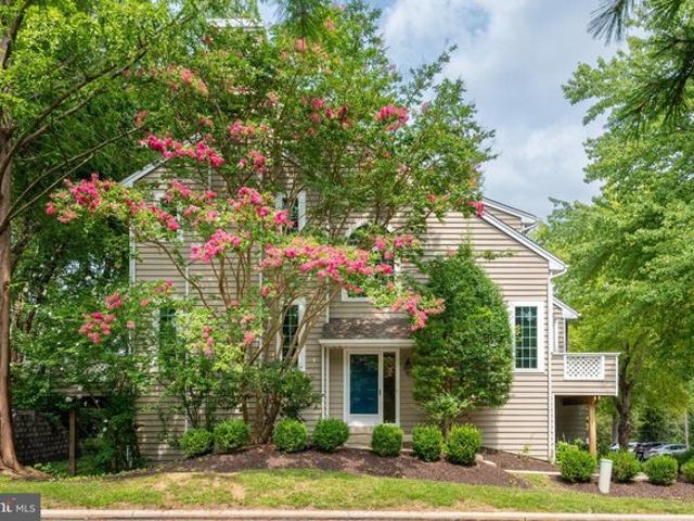 Townhouse for sale in Chester, Pennsylvania