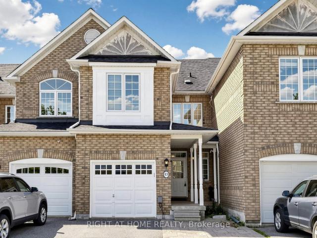 Townhouse for sale in Woburn, Ontario