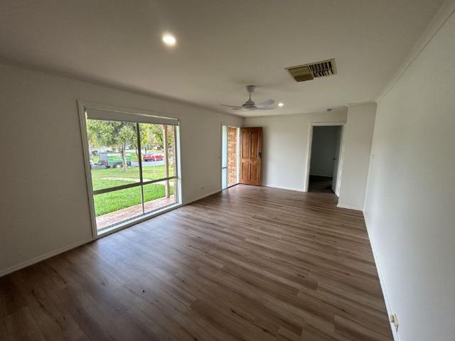 House for rent in West Wodonga, Victoria