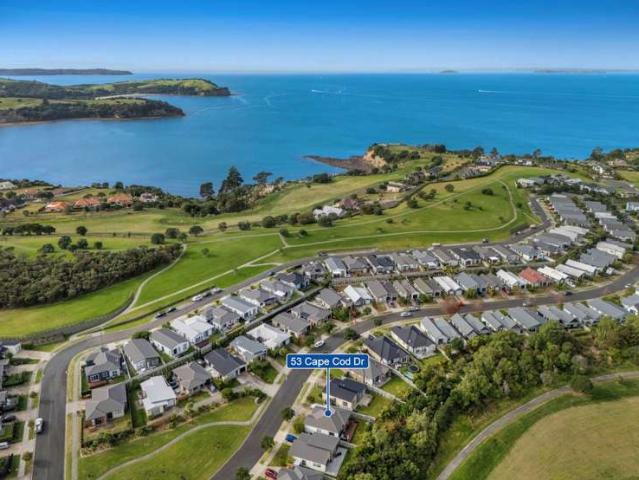 House for sale in Whangaparaoa