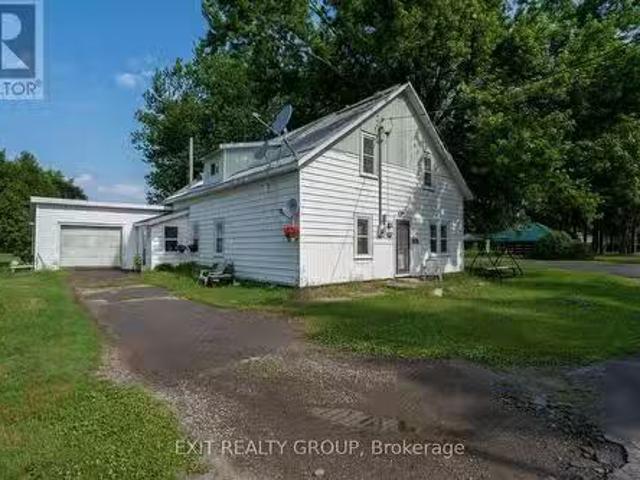 House for sale in Addington Highlands, Ontario
