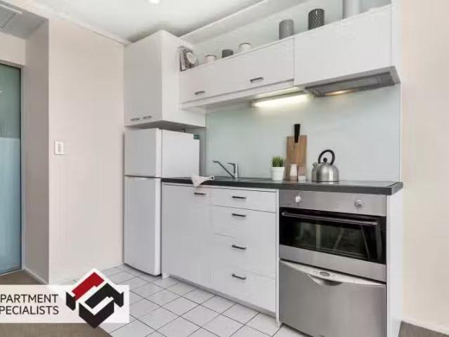 House for sale in Auckland, Oroua County