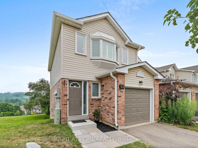 Condo for sale in Georgetown, Ontario