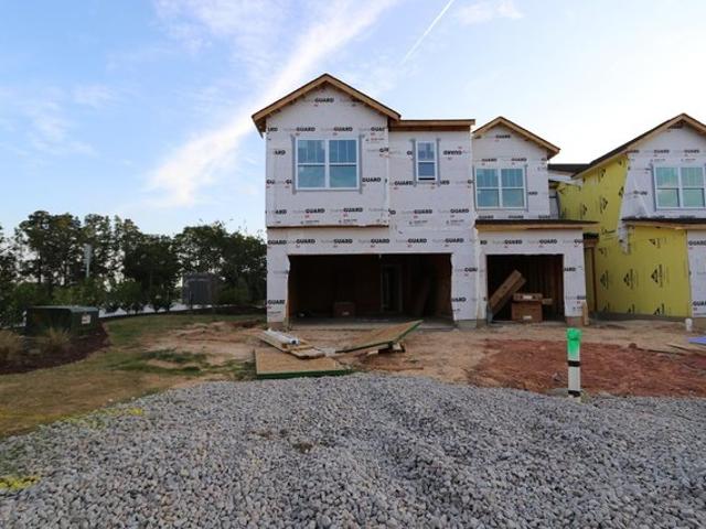 Townhouse for sale in Angier, North Carolina