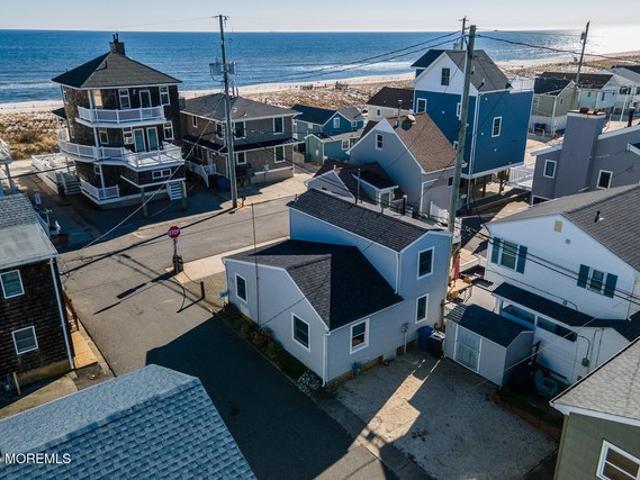 House for sale in Lavallette, New Jersey