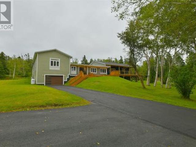 House for sale in Manuels, Newfoundland And Labrador