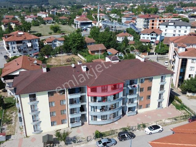 Yenimahalle Mahallesi, Hendek içerisinde kiralık mülk