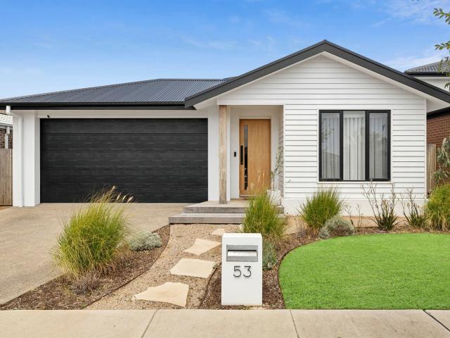 House for rent in Keilor East, Melbourne
