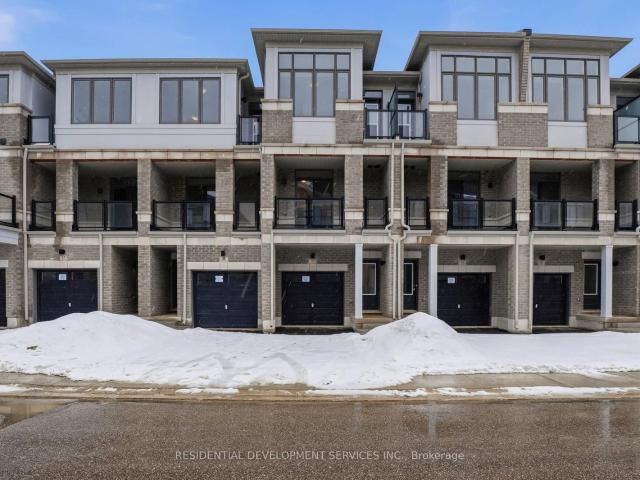 Townhouse for sale in Woburn, Ontario
