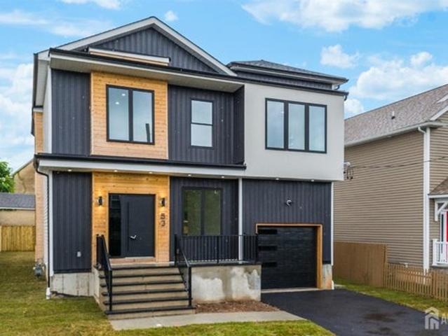 House for sale in Avenel, New Jersey
