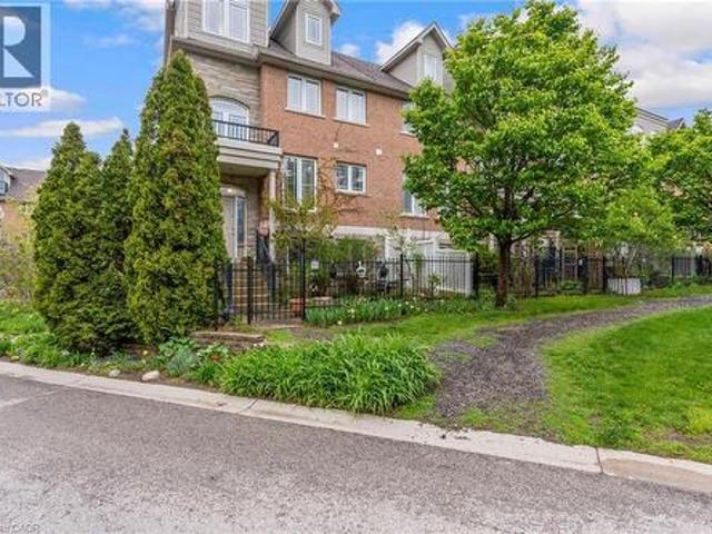 Townhouse for sale in Cambridge, Ontario