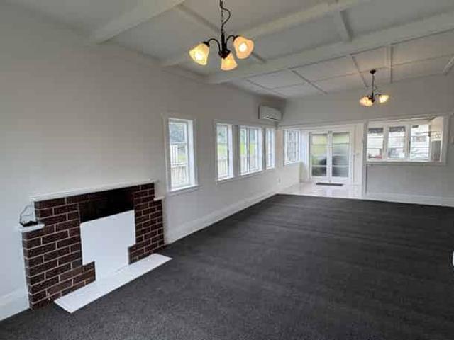House for rent in Owhata, Oroua County