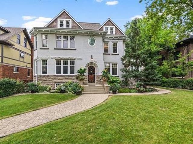House for sale in Crescentwood, Winnipeg