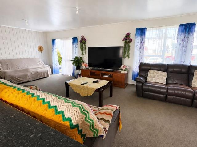 House for rent in Manurewa, Oroua County