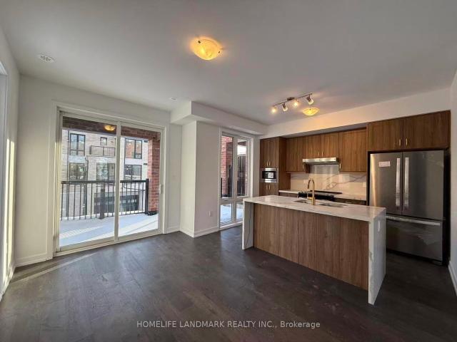 Townhouse for sale in Woburn, Ontario