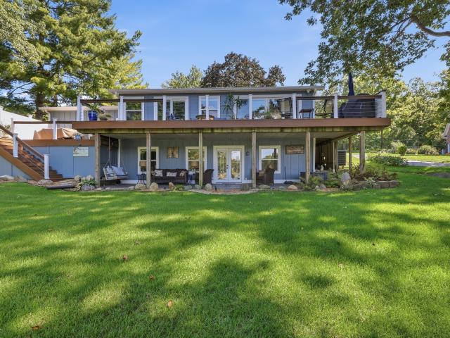 House for sale in Coatesville, Indiana
