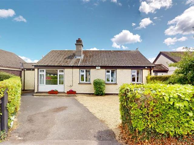 Detached House for sale in Enniskerry, Wicklow