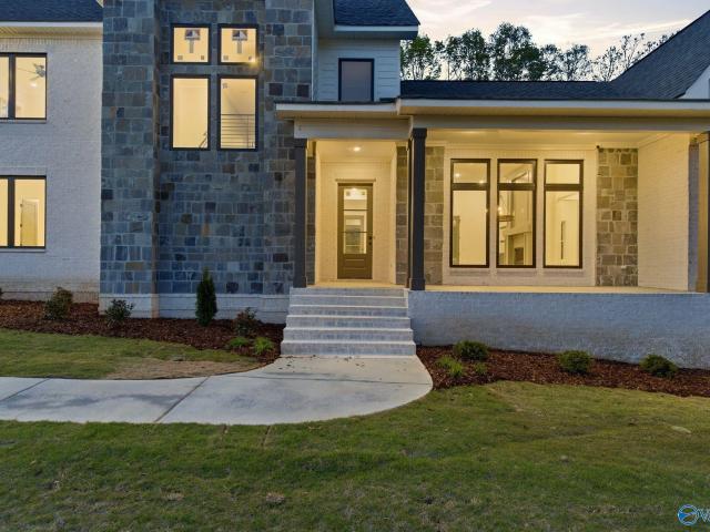 House for sale in Arab, Alabama