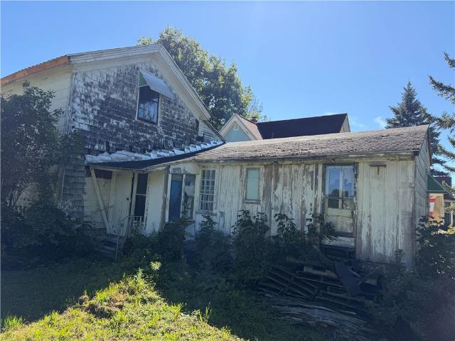 House for sale in Village of Warsaw, Town of Warsaw