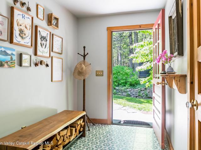 House for sale in Bearsville, New York