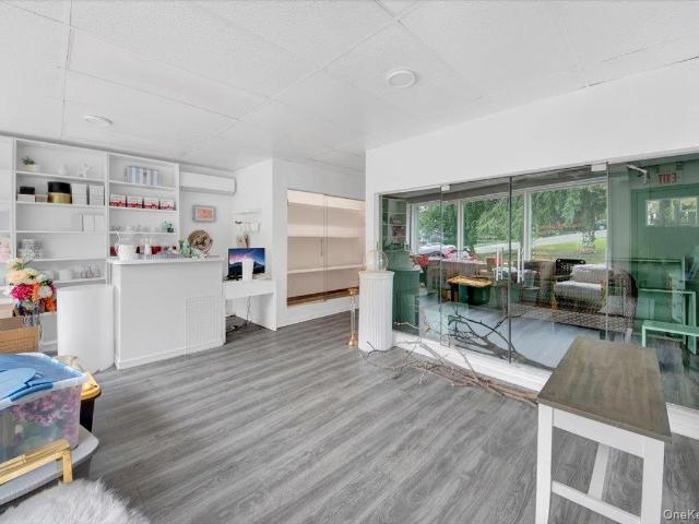 Property for rent in Glenwood, New York