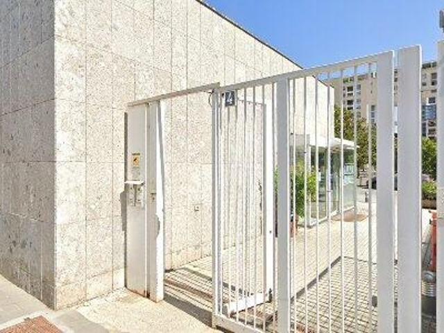 Appartamento in affitto a Municipio 9, Milano