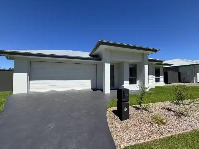 House for rent in Moonee Beach, Coffs Harbour City Council
