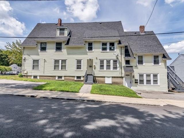 Condo for sale in Lawrence, Massachusetts