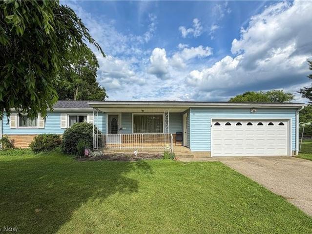 House for sale in Campbell, Ohio